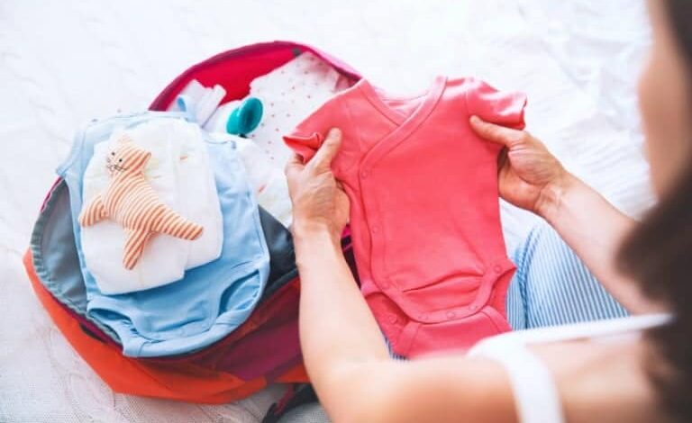  Anne ve Bebek İçin Doğum Çantasında Neler Olmalıdır