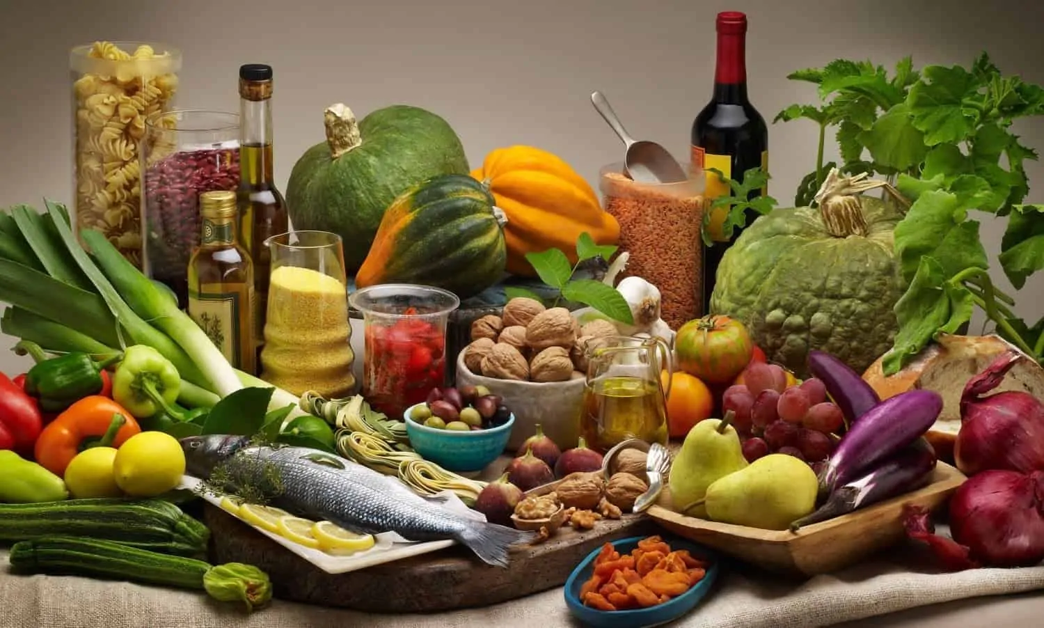 akdeniz diyeti nedir Akdeniz diyeti nedir? Nasıl yapılır? Kaç kilo verdirir?