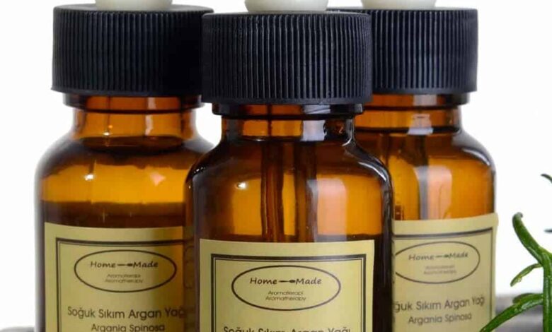 argan yagi Argan yağı saçı uzatır mı? Nedir, nasıl kullanılır?