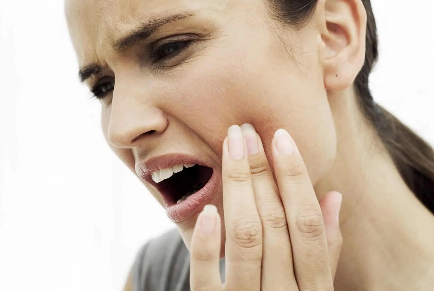 dis agrisina ne iyi gelir Diş ağrısına iyi gelen ve diş çürümesini önleyen öneriler!