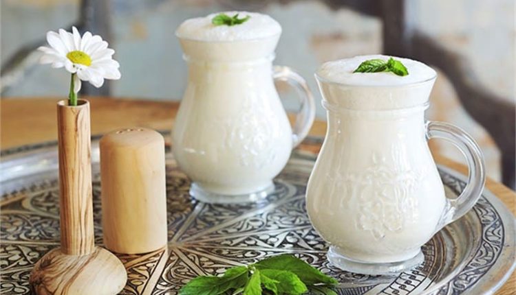 Soda limon ayran karışımı ile bel ve göbekteki yağlara son!