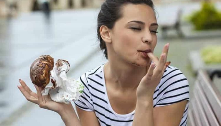 Bilimsel olarak kanıtlanan 9 kilo alma sebebi