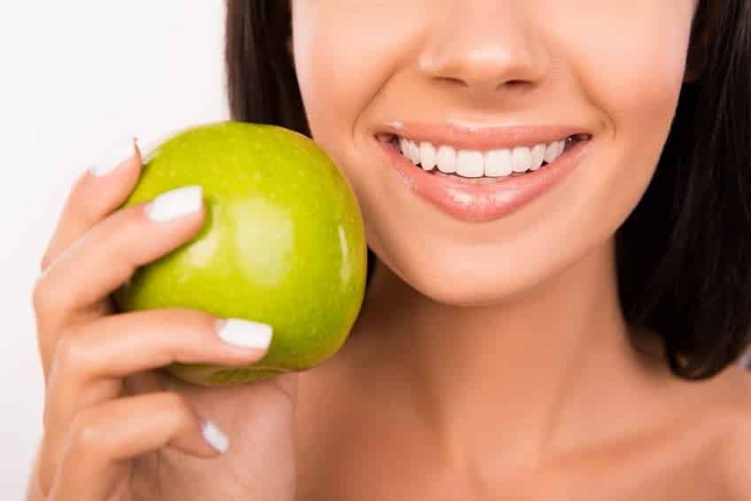 Taze sebze ve meyveler ağız kanseri riskini azaltıyor!