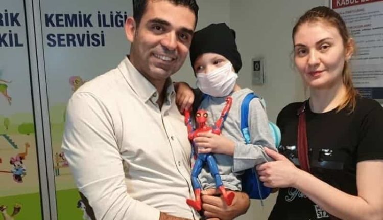 Damir Ershov kemik iliği nakli ile hayata tutundu.
