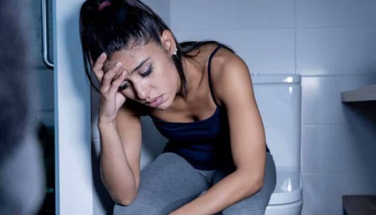 Bulimia nervoza hastalığı nedir, kimlerde görülür, nasıl tedavi edilir?