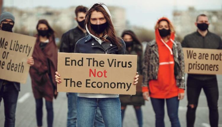 Hollanda hükümetinin hazırladığı 'Korona Yasa Tasarısı' protesto edildi