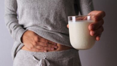 Laktoz intöleransı nedir, belirtileri nelerdir? Nasıl beslenmeli?