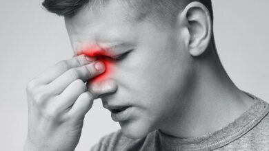 Geçmeyen burun tıkanıklığı nasıl geçer, ne iyi gelir evde çözüm?