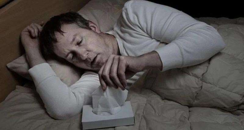 Erkeklerde Uyurken Terlemek Neyin Belirtisi?