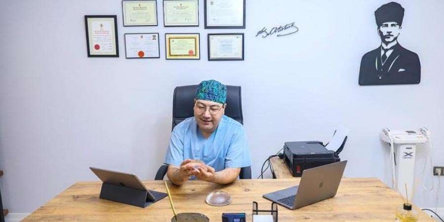 Meme küçültme operasyonu konforunuzu ve öz güveninizi artırır