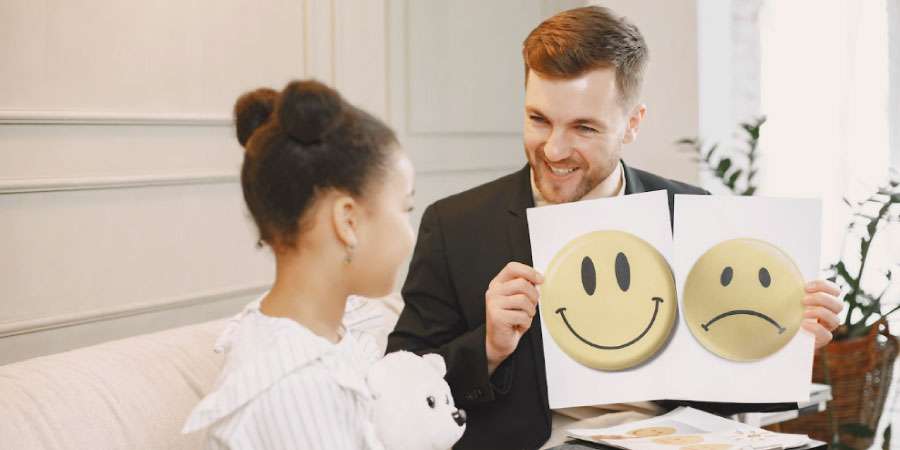 Çocuk Psikiyatristi Ne Yapar? Psikologdan Farkı Nedir?