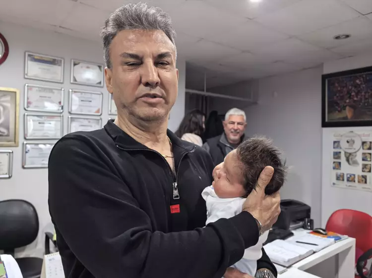 turkiyenin en buyuk bebegi ali atilla literature girmeye aday sha 1 Türkiye’nin En Büyük Bebeği Ali Atilla Literatüre Girmeye Aday!